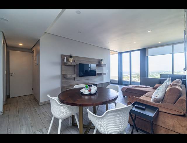 2 BEDROOM APARTMENT FOR SALE IN UMHLANGA RIDGE